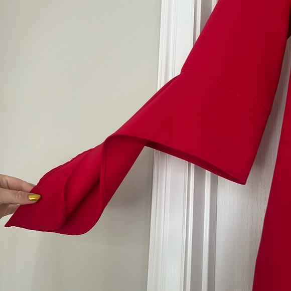 Chic Long Sleeve Red Dress - Picture 2 of 6